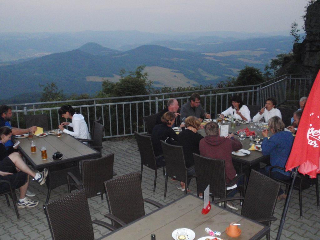 Sneznik Hotel Kültér fotó